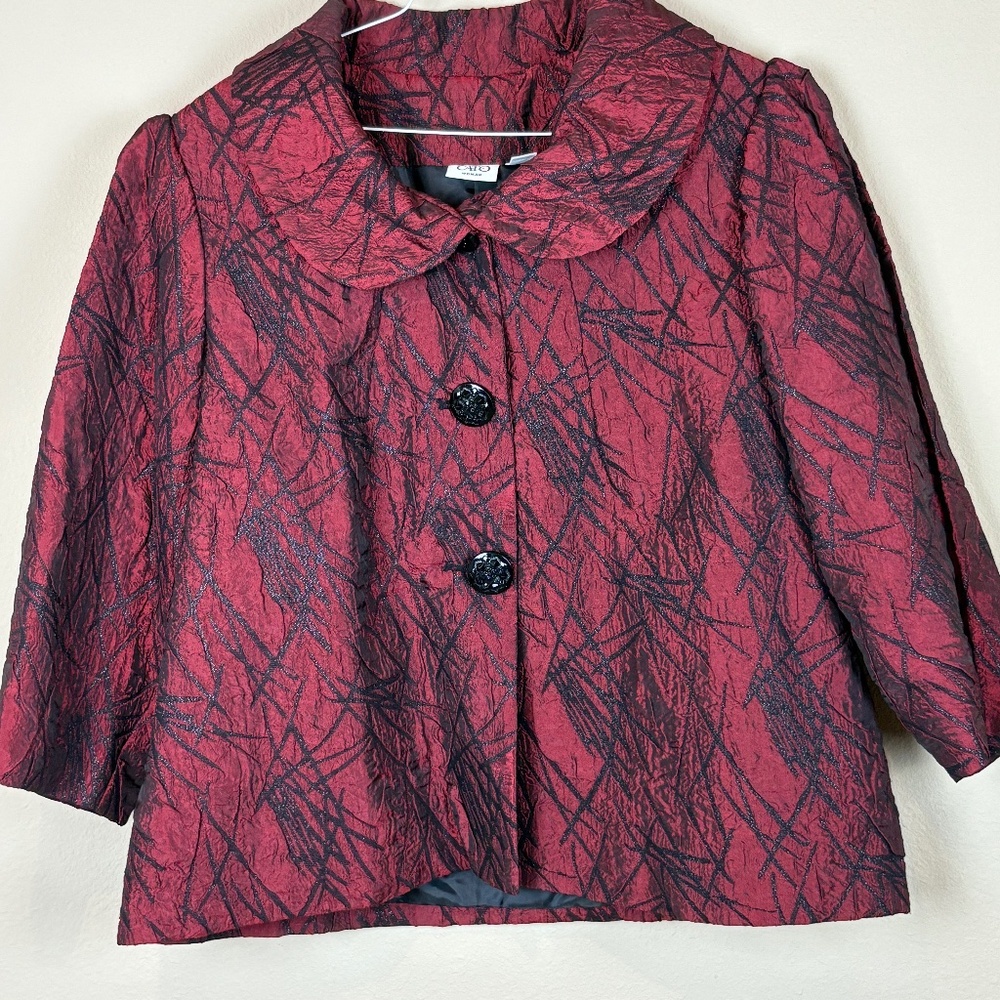 Cato Maroon/Black Shimmer Blazer with Rounded Collar/Lapel; Size 14/16W